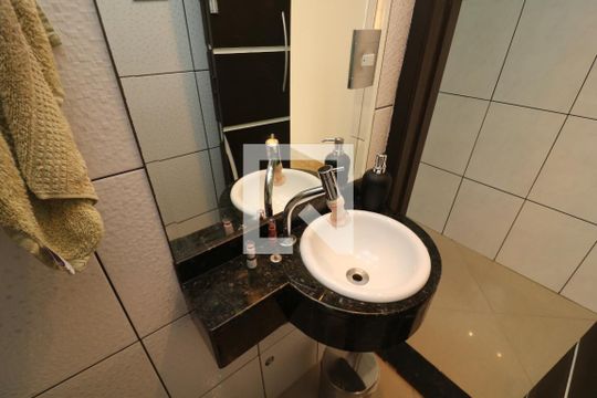 Lavabo de casa à venda com 2 quartos, 180m² em Chácara Belenzinho, São Paulo