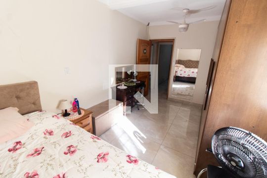 Quarto 1 de casa para alugar com 3 quartos, 400m² em Vila Teixeira, Campinas