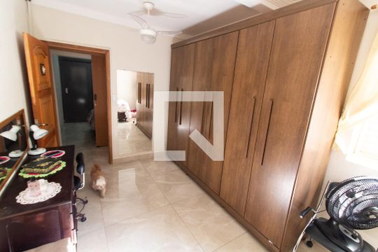 Quarto 1 de casa para alugar com 3 quartos, 400m² em Vila Teixeira, Campinas