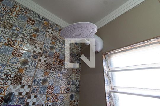 Banheiro 1 de casa para alugar com 3 quartos, 400m² em Vila Teixeira, Campinas