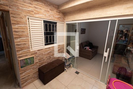 Área comum de casa para alugar com 3 quartos, 400m² em Vila Teixeira, Campinas
