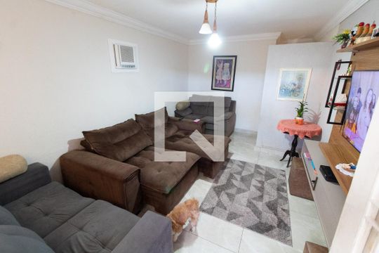 Casa para alugar com 3 quartos, 400m² em Vila Teixeira, Campinas