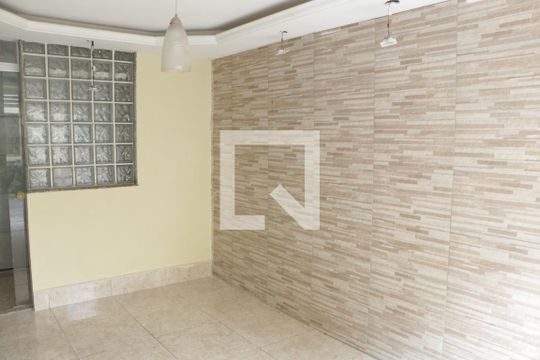 Área comum de casa para alugar com 3 quartos, 120m² em Luz, Nova Iguaçu