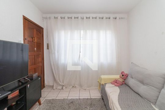 Sala de casa de condomínio à venda com 2 quartos, 74m² em Parque Boturussu, São Paulo