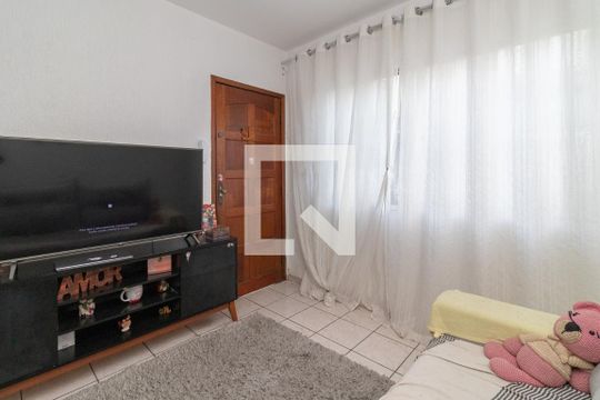 Sala de casa de condomínio à venda com 2 quartos, 74m² em Parque Boturussu, São Paulo