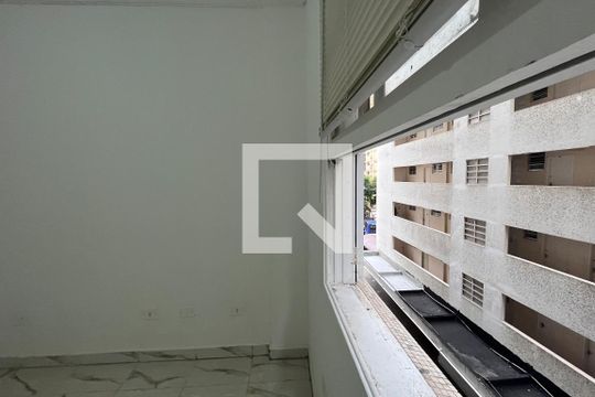 Studio de kitnet/studio para alugar com 1 quarto, 34m² em Ponta da Praia, Santos