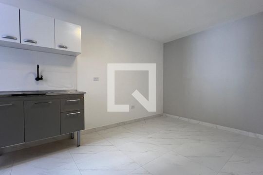 Studio de kitnet/studio para alugar com 1 quarto, 25m² em Ferreira, São Paulo