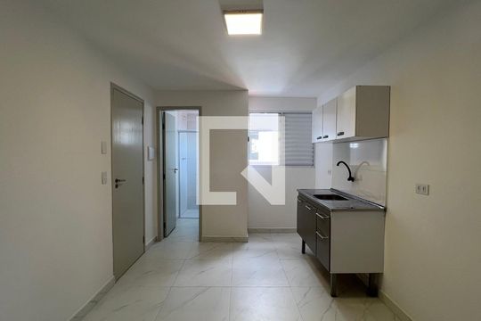 Studio de kitnet/studio para alugar com 1 quarto, 25m² em Ferreira, São Paulo
