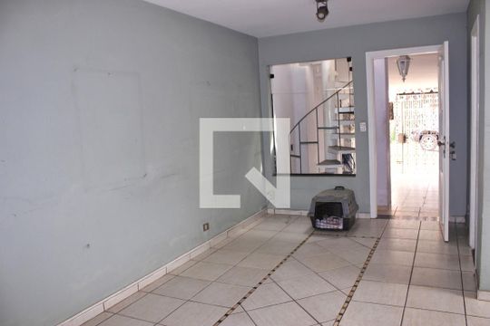 Sala de casa à venda com 5 quartos, 199m² em Vila Progresso, Guarulhos