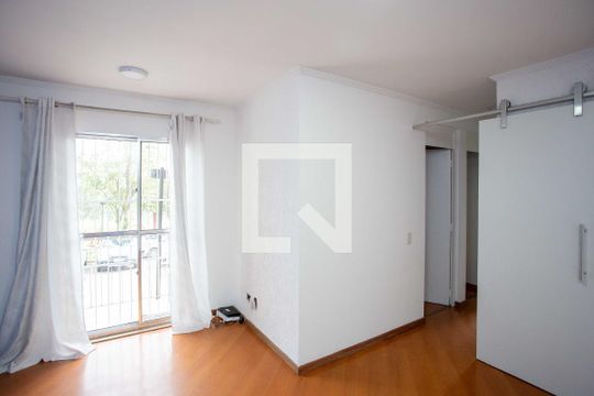 Apartamento para alugar com 2 quartos, 56m² em Jardim Arco-Iris, Diadema