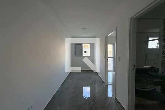 Sala de apartamento para alugar com 1 quarto, 76m² em Parque das Nações, Santo André