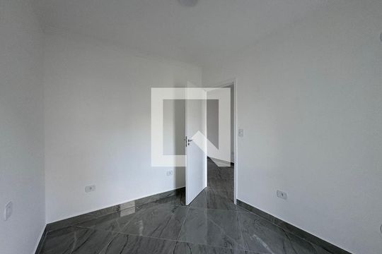Quarto 1 de apartamento para alugar com 1 quarto, 76m² em Parque das Nações, Santo André