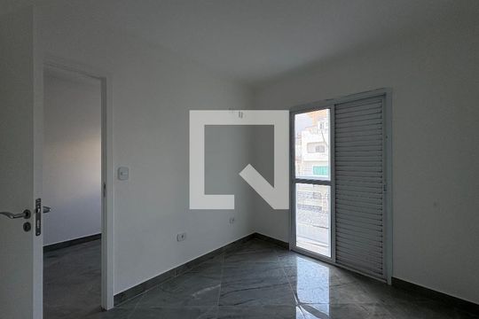 Quarto 1 de apartamento para alugar com 1 quarto, 76m² em Parque das Nações, Santo André