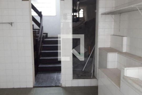 Casa à venda com 4 quartos, 97m² em Pé Pequeno, Niterói