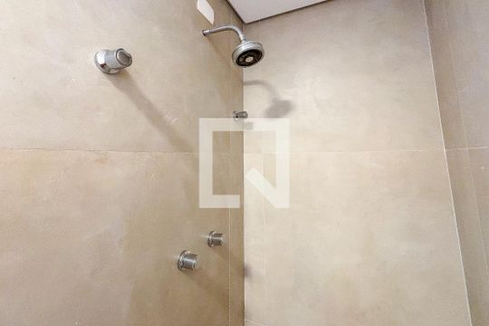 Banheiro da Suíte 1 de apartamento à venda com 3 quartos, 156m² em Cerqueira César, São Paulo