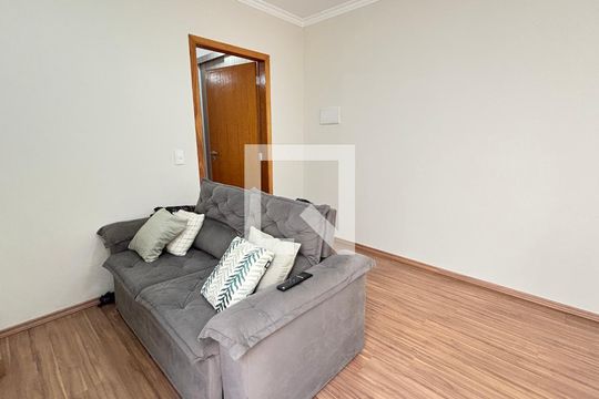 Sala Tv de casa à venda com 3 quartos, 181m² em Parque Erasmo Assunção, Santo André
