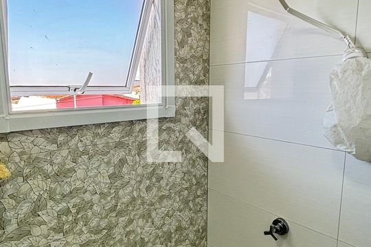 Banheiro da Suíte de casa à venda com 3 quartos, 181m² em Parque Erasmo Assunção, Santo André