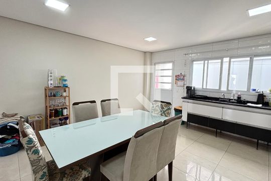 Cozinha de casa à venda com 3 quartos, 181m² em Parque Erasmo Assunção, Santo André