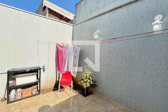 Área comum de casa à venda com 3 quartos, 181m² em Parque Erasmo Assunção, Santo André