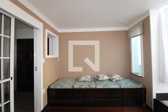 Sala 2 de casa à venda com 3 quartos, 170m² em Vila Barbosa, São Paulo
