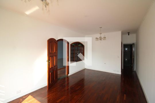 Sala de casa à venda com 3 quartos, 170m² em Vila Barbosa, São Paulo