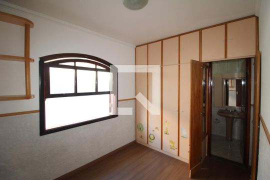 Suíte 2 de casa à venda com 3 quartos, 170m² em Vila Barbosa, São Paulo