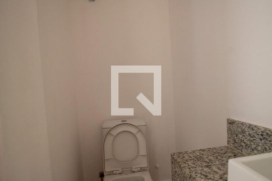 Lavabo de apartamento para alugar com 3 quartos, 350m² em Recreio dos Bandeirantes, Rio de Janeiro
