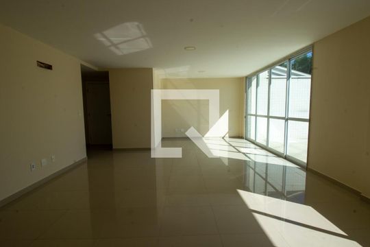 Sala de apartamento para alugar com 3 quartos, 350m² em Recreio dos Bandeirantes, Rio de Janeiro