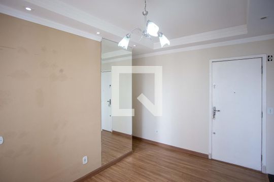 Sala de apartamento para alugar com 2 quartos, 43m² em Canhema, Diadema