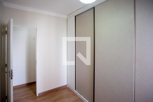Quarto 1 de apartamento para alugar com 2 quartos, 43m² em Canhema, Diadema
