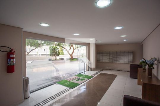 Área comum de apartamento para alugar com 2 quartos, 43m² em Canhema, Diadema