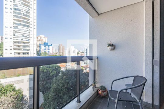 Varanda de apartamento para alugar com 3 quartos, 84m² em Vila Gumercindo, São Paulo