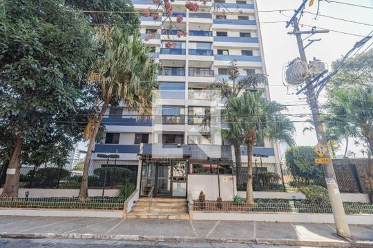 Fachada de apartamento para alugar com 3 quartos, 84m² em Vila Gumercindo, São Paulo