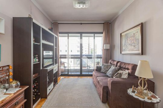 Sala de apartamento para alugar com 3 quartos, 84m² em Vila Gumercindo, São Paulo