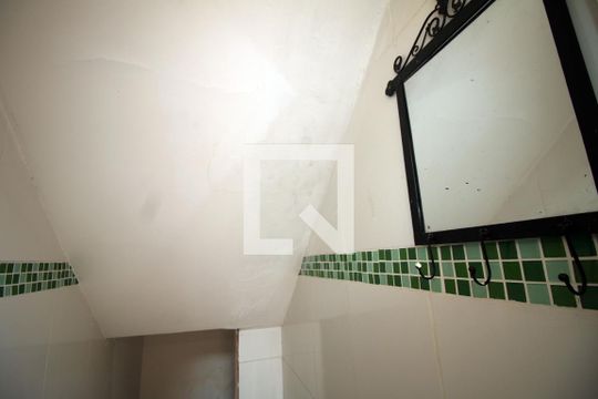 Banheiro da piscina de casa à venda com 5 quartos, 350m² em Vila Kosmos, Rio de Janeiro