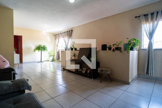 Casa para alugar com 6 quartos, 390m² em Jardim Prestes de Barros, Sorocaba