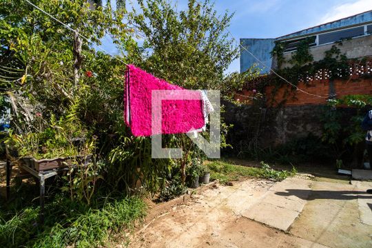 Quintal de casa para alugar com 6 quartos, 390m² em Jardim Prestes de Barros, Sorocaba