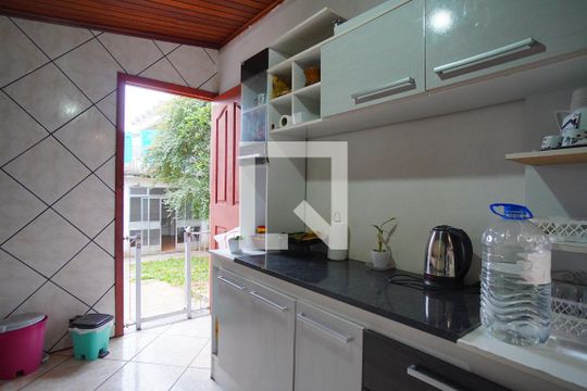 Cozinha de casa à venda com 3 quartos, 300m² em Jardim Dona Leopoldina, Porto Alegre
