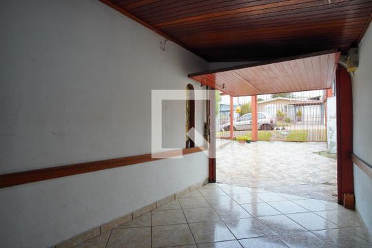 Garagem de casa à venda com 3 quartos, 300m² em Jardim Dona Leopoldina, Porto Alegre