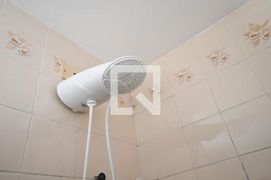 Banheiro Social de apartamento para alugar com 1 quarto, 50m² em Vila Paraiso, Campinas