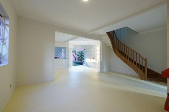 Sala de casa para alugar com 3 quartos, 280m² em Vila Mariana, São Paulo