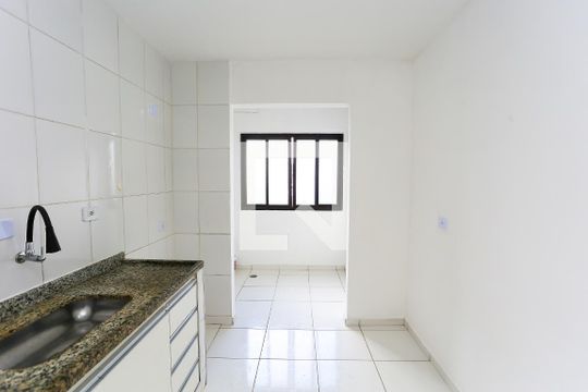 Cozinha de apartamento para alugar com 2 quartos, 72m² em Vila Sonia do Taboao, Taboão da Serra