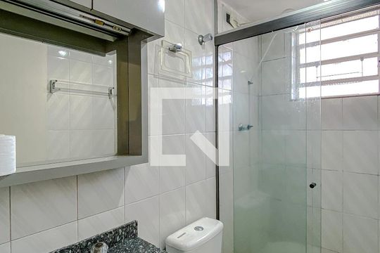 Banheiro de apartamento à venda com 2 quartos, 61m² em Brás, São Paulo