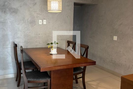 Sala de Jantar de casa à venda com 3 quartos, 240m² em Centro, Guarulhos