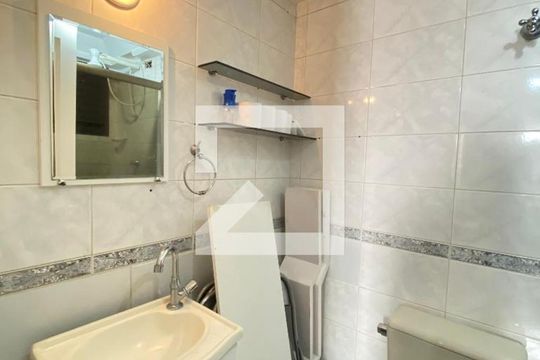 Banheiro Suíte de apartamento à venda com 3 quartos, 75m² em Vila Rosalia, Guarulhos