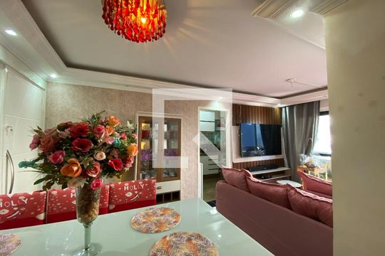 Sala de apartamento à venda com 3 quartos, 75m² em Vila Rosalia, Guarulhos