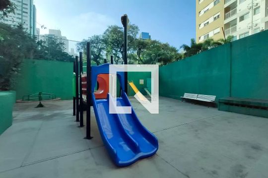 Área comum - Playground de kitnet/studio à venda com 3 quartos, 102m² em Bela Vista, São Paulo