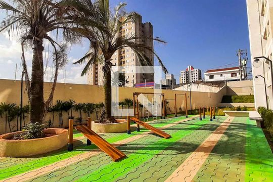 Área comum de apartamento para alugar com 2 quartos, 45m² em Quitaúna, Osasco