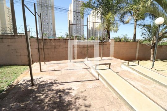 Área comum de apartamento para alugar com 2 quartos, 45m² em Shopping Park, Uberlândia