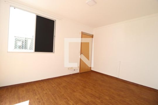 Sala de apartamento para alugar com 2 quartos, 45m² em Shopping Park, Uberlândia